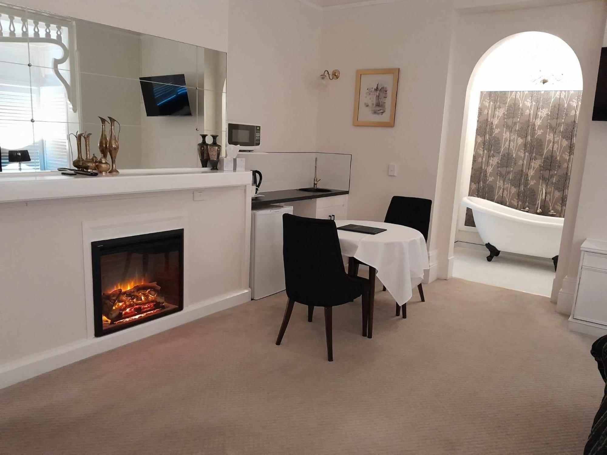 Windarra On High Bed and Breakfast Launceston Exteriör bild